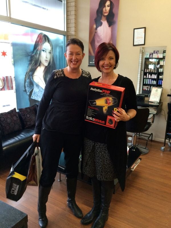 Jenny wins worlds Greatest Blowdryer Jenny wins worlds Greatest Blowdryer